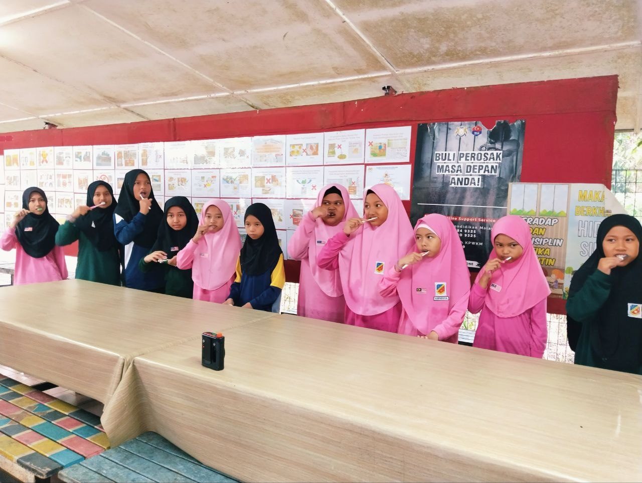 Momen bersama peserta program JomBerusGigi 2026